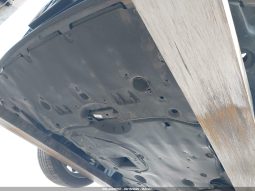 
										Toyota Camry Hybrid full									