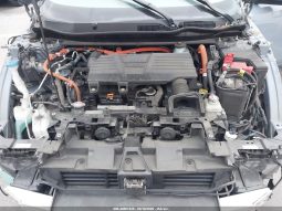 
										Honda CR-V full									