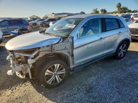 Mitsubishi Outlander Sport