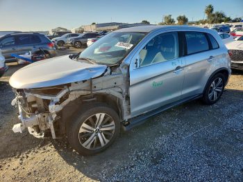 Mitsubishi Outlander Sport