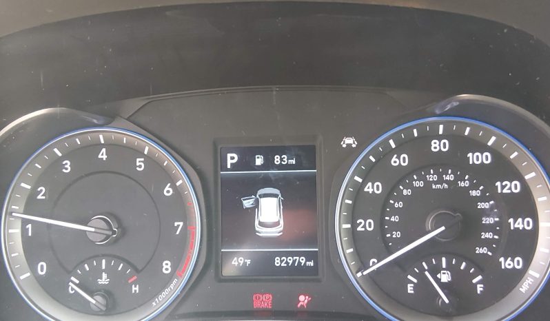 
								Hyundai Kona full									