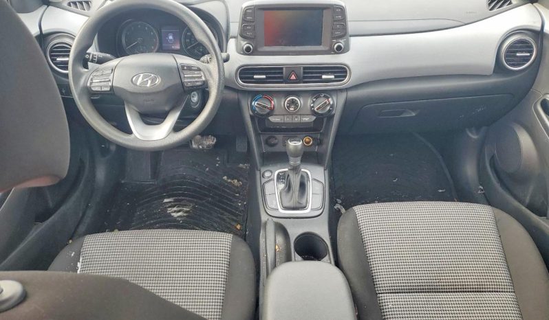 
								Hyundai Kona full									