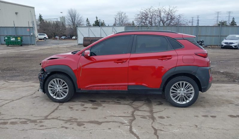 
								Hyundai Kona full									
