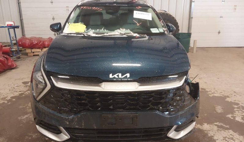 
								Kia Sportage Hybrid full									