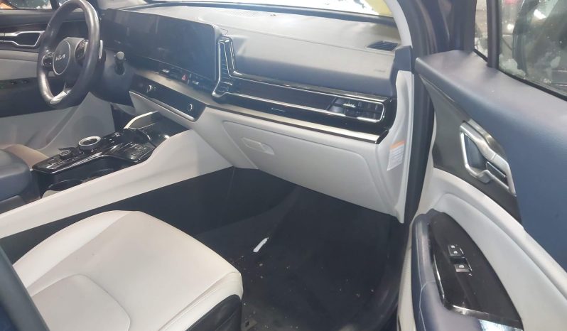 
								Kia Sportage Hybrid full									