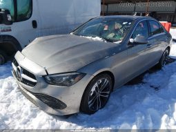 
										Mercedes-Benz C 300 full									