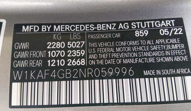 
								Mercedes-Benz C 300 full									