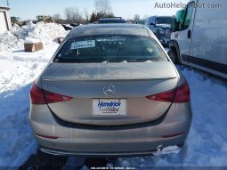 
										Mercedes-Benz C 300 full									