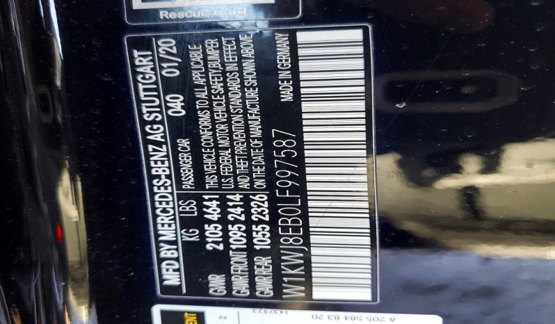 
								Mercedes-Benz C300 full									