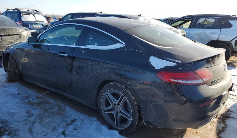 
								Mercedes-Benz C300 full									