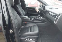 
										Porsche Cayenne full									