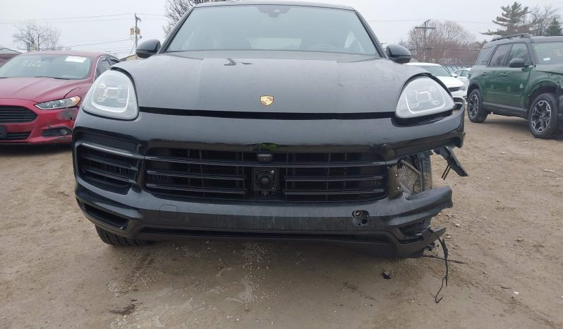 
								Porsche Cayenne full									