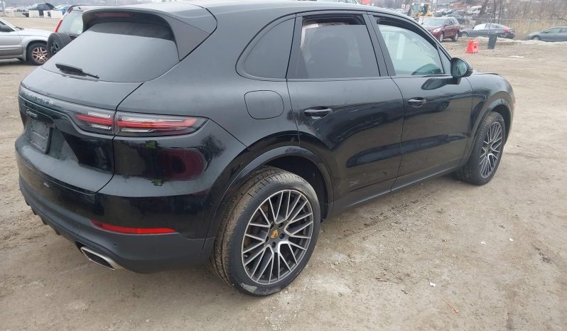 
								Porsche Cayenne full									