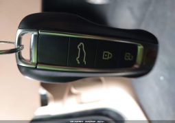 
										Porsche Cayenne full									