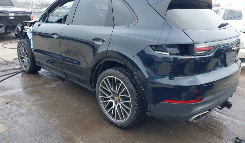 
								Porsche Cayenne full									