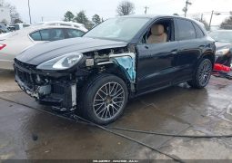 
										Porsche Cayenne full									