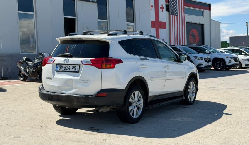 
								2014 Toyota RAV4 full									