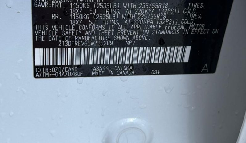 
								2014 Toyota RAV4 full									