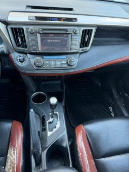 
										2014 Toyota RAV4 full									