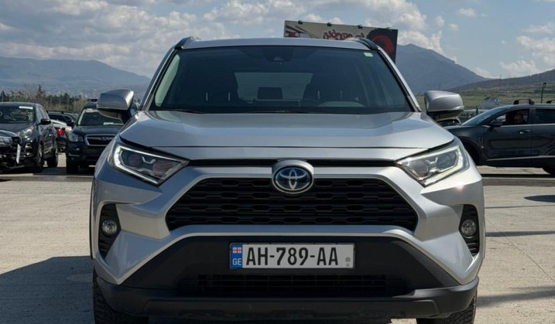 
								2021 Toyota RAV4, Xle full									