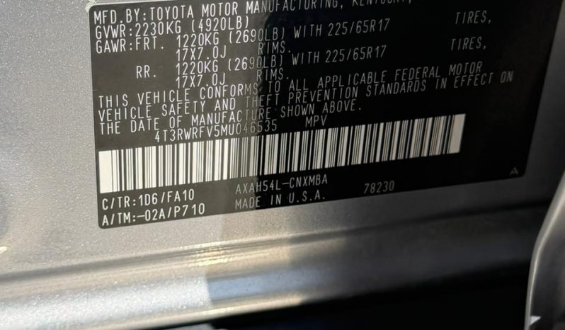 
								2021 Toyota RAV4, Xle full									