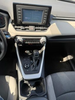 
										2021 Toyota RAV4, Xle full									