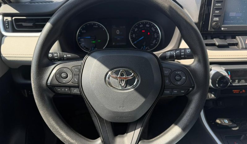 
								2021 Toyota RAV4, Xle full									