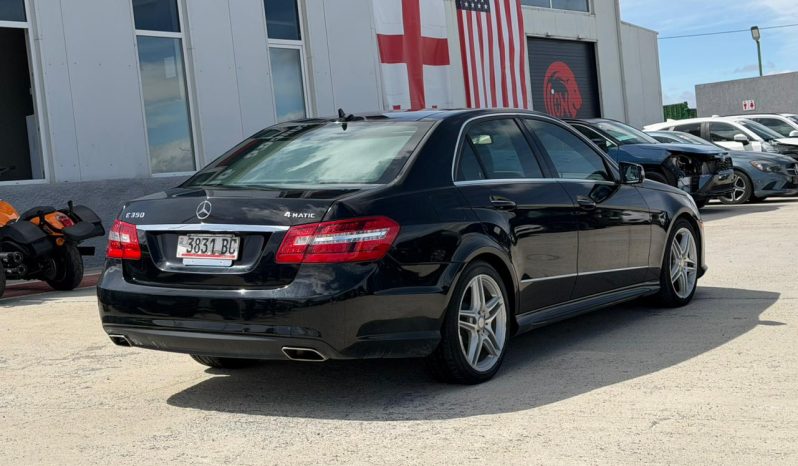 
								2013 Mercedes-Benz E 350, 4Matic full									