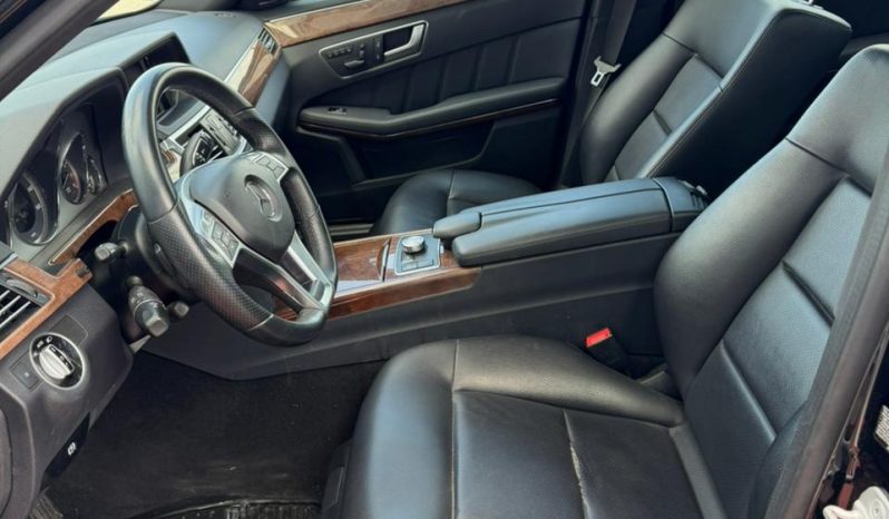 
								2013 Mercedes-Benz E 350, 4Matic full									