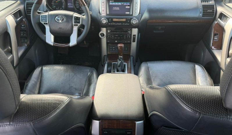 
								LAND CRUISER PRADO full									