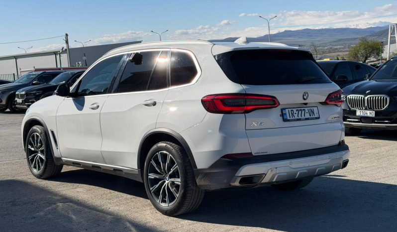 
								2019 BMW X5, Xdrive40I full									