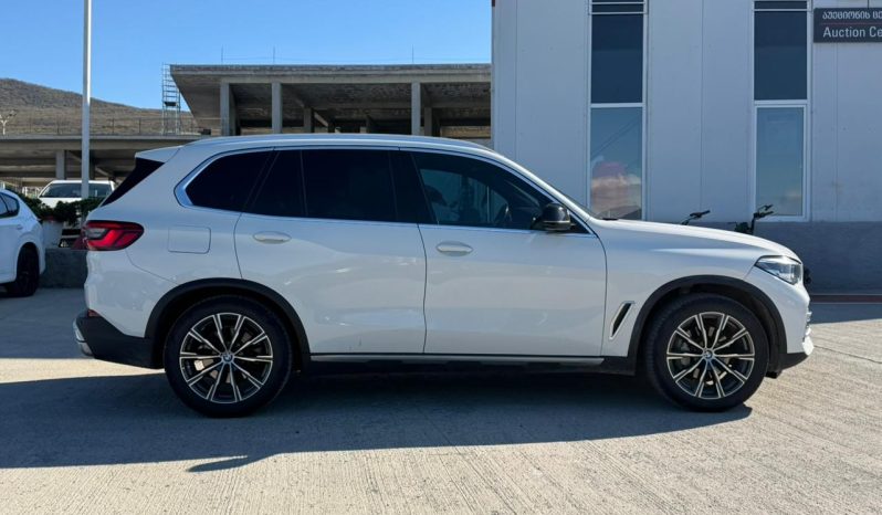 
								2019 BMW X5, Xdrive40I full									