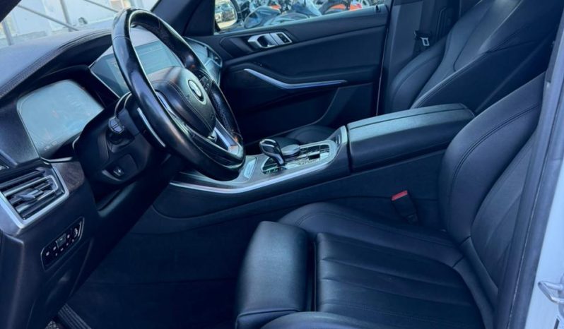 
								2019 BMW X5, Xdrive40I full									