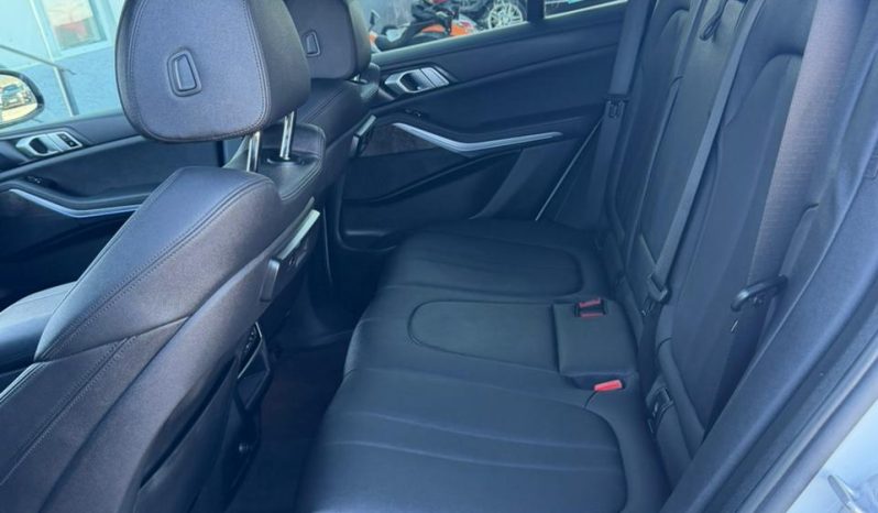 
								2019 BMW X5, Xdrive40I full									