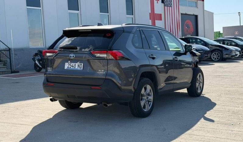 
								2023 Toyota RAV4, Xle full									