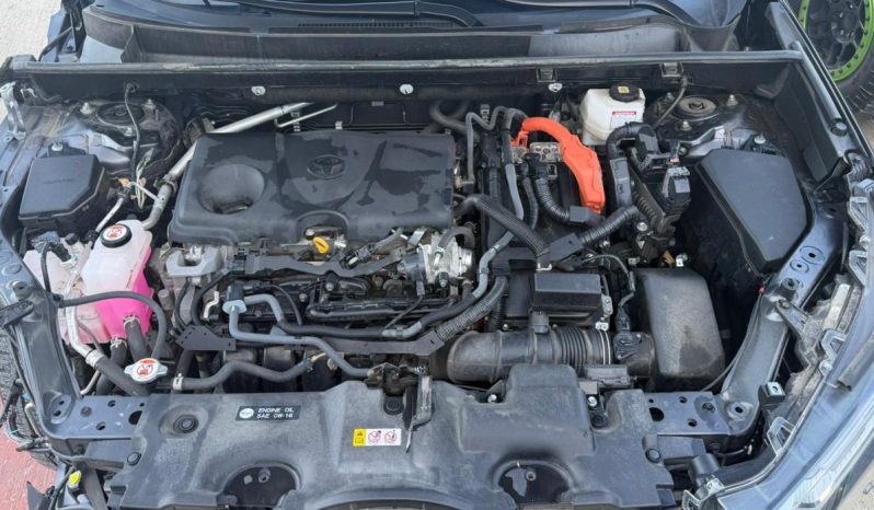 
								2023 Toyota RAV4, Xle full									