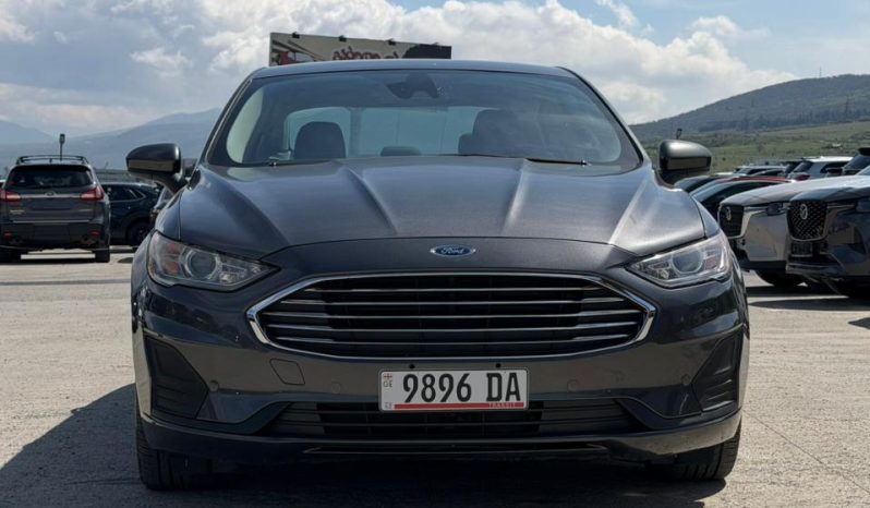 
								2020 Ford Fusion, SE full									