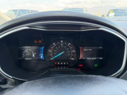 
										2020 Ford Fusion, SE full									