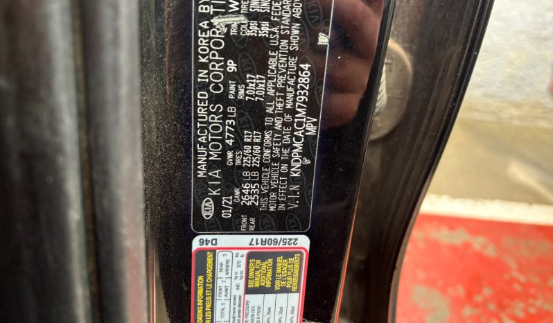 
								KIA SPORTAGE full									