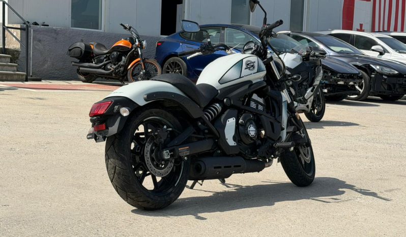 
								2022 Kawasaki EN650, C full									