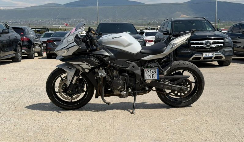 
								2025 Kawasaki ZX400, S full									