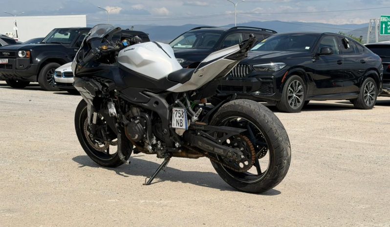 
								2025 Kawasaki ZX400, S full									