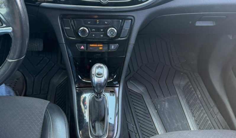 
								2018 Buick Encore FWD 4dr Preferred full									