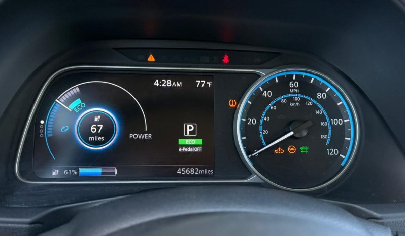 
								2021 Nissan Leaf, Sv 40 Kwh full									