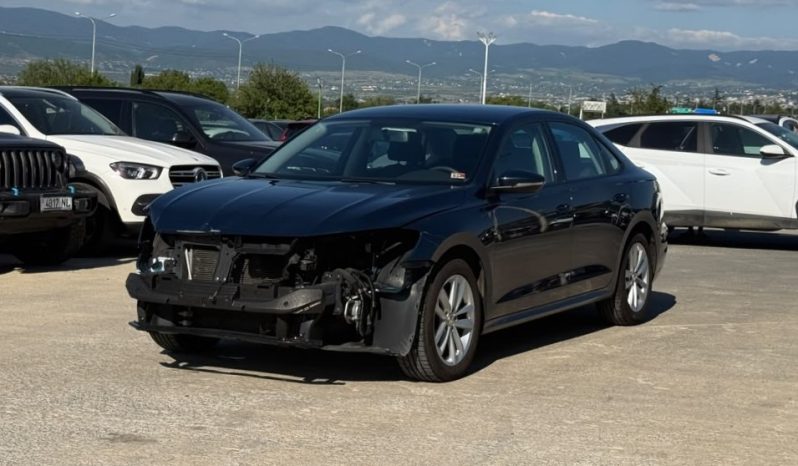 
								2020 Volkswagen Passat, S full									