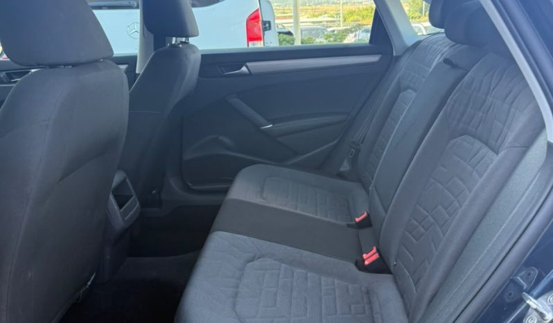 
								2020 Volkswagen Passat, S full									