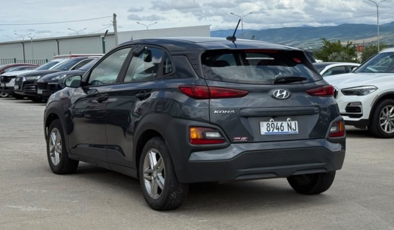 
								Hyundai Kona full									