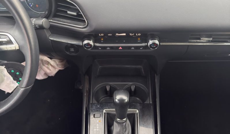 
								2022 Mazda CX-30, Preferred full									
