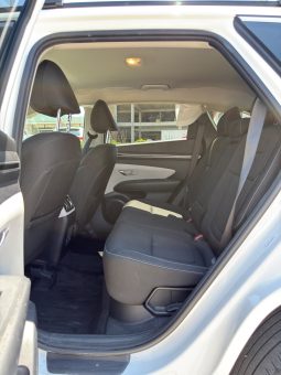 
										Hyundai Tucson HYBRID full									