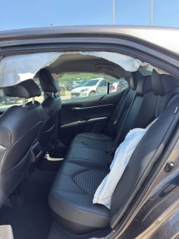 
										2023 Toyota Camry HYBRID SE full									